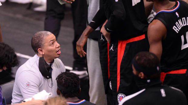 快艇已经来到悬崖边上 背水一战卢会如何调整？